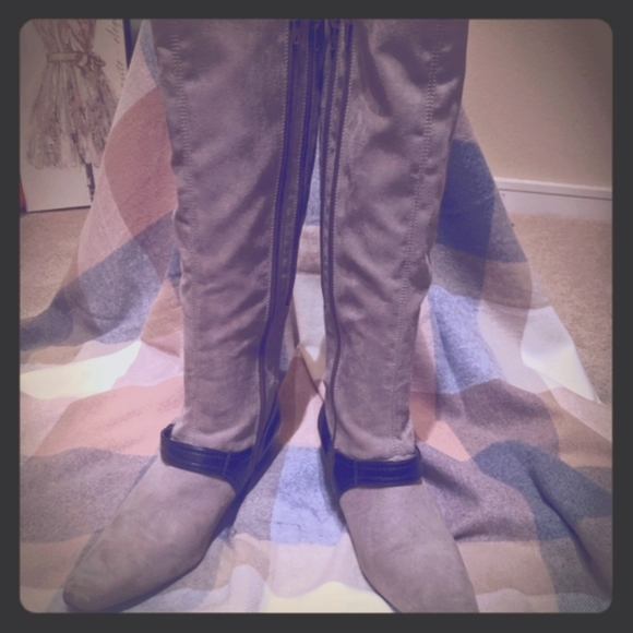 NWOT Grey Suede Boots - Picture 2 of 4